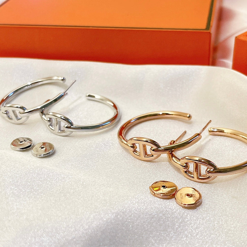 18K Chaine D'Ancre Hermès Earrings