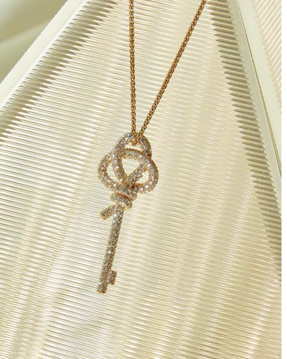 18K Tiffany & Co. Keys Woven Diamonds Large Necklace