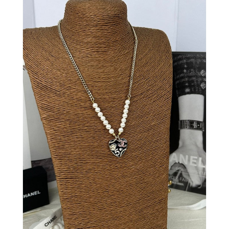 18K Chanel Pink & Black Heart Pearl Necklace