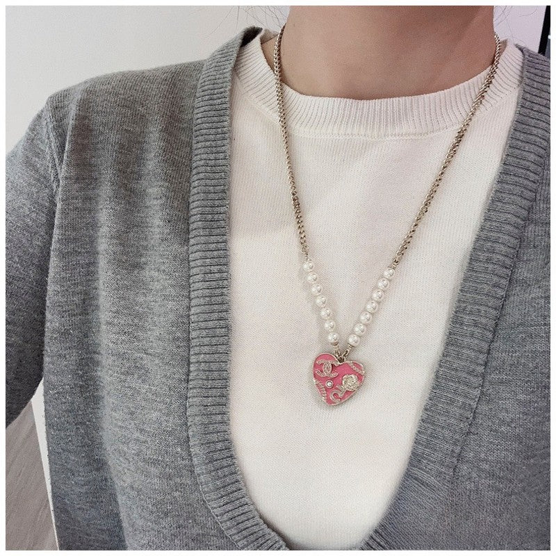 18K Chanel Pink & Black Heart Pearl Necklace